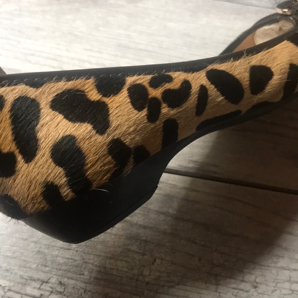 Bandalino Animal Leopard Print Shoes - Picture 6 of 6